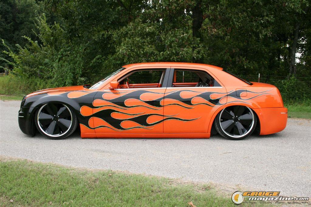 Chrysler 300 flames #4