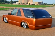 bagged 2002 Chevy Blazer  Dustin Naylor
