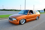 bagged 2002 Chevy Blazer  Dustin Naylor
