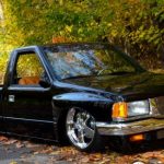 BJ Holthaus 1993 isuzu pickup that is bagged and body dropped.