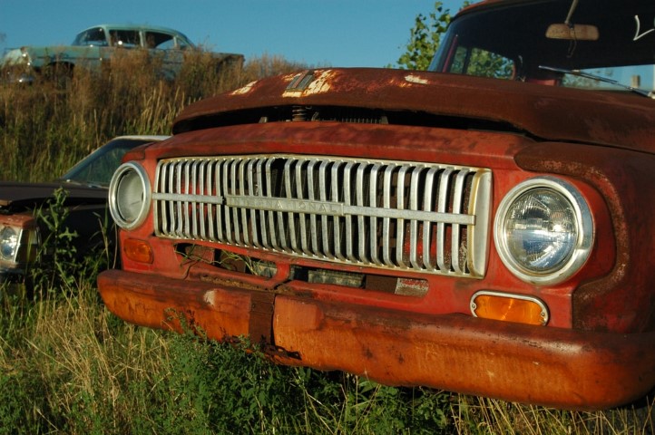 Make Sure To Do THIS Before You Sell Your Old Junk Car! - Gauge Magazine