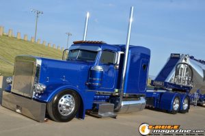 2012 389 Peterbilt owned by Thomas Gribble