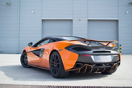 McLaren 570S