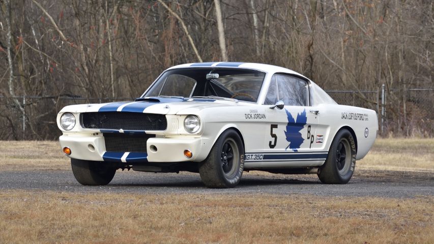 1965 Shelby GT350R Fastback race car white with blue stripes Mecum Indy auction