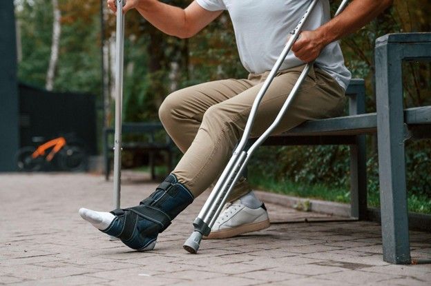 Can You Recover Lost Wages After a Car Accident in Waynesboro?