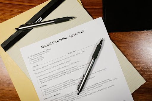 choosing a DWI defense attorney legal paperwork consultation