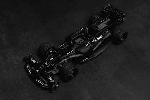 Best F1 Races to Attend in 2026 featuring Formula 1 racing action