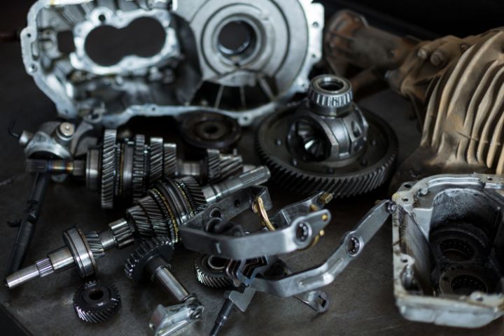 American truck parts and commercial fleet components