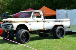 white-trash-white-walls-2023-78