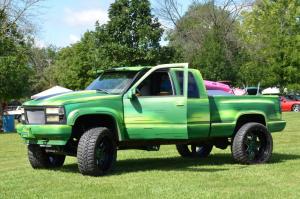 white-trash-white-walls-2023-83