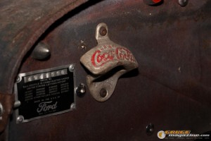 1937-ford-pick-up-rat-rod-29 gauge1433266423