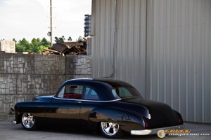 custom-black-1950-chevy-coupe-17 gauge1438354938