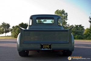 1953-chevy-pickup-lowered-6 gauge1458681524