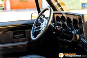 1983-chevy-c10-41