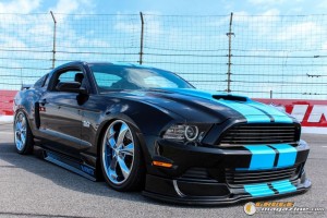 2013-ford-mustang-on-air-suspension-steven-wo gauge1420230733 