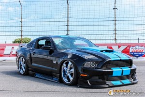 2013-ford-mustang-on-air-suspension-steven-wo gauge1420230745 