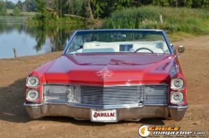 1966-Cadillac-Convertible-on-air-bags-17