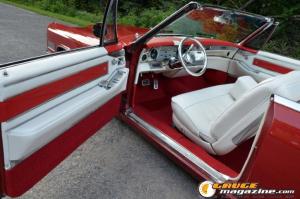 1966-Cadillac-Convertible-on-air-bags-35