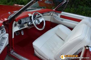 1966-Cadillac-Convertible-on-air-bags-36