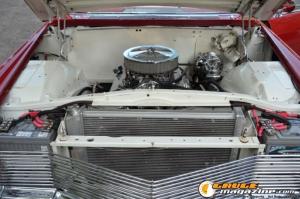 1966-Cadillac-Convertible-on-air-bags-44