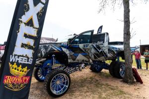 Custom-Truck-Showcase-LST-754