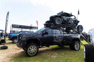 Custom-Truck-Showcase-LST-759