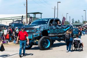 Custom-Truck-Showcase-LST-777