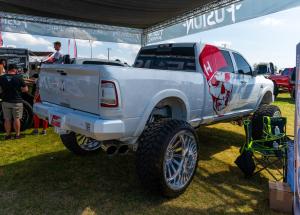 Custom-Truck-Showcase-LST-791
