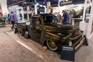 sema-2021-2wd-trucks-122