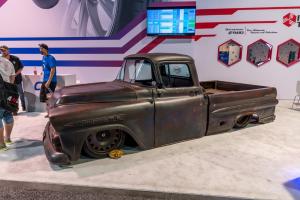sema-2021-2wd-trucks-133