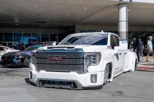 sema-2021-2wd-trucks-162