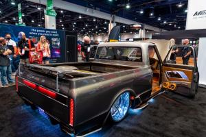 sema-2021-2wd-trucks-31