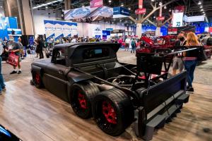 sema-2021-2wd-trucks-89