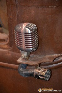 1930-rat-rod-on-air-wet-sounds-3 gauge1449086280