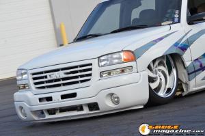 2004-gmc-sierra-36