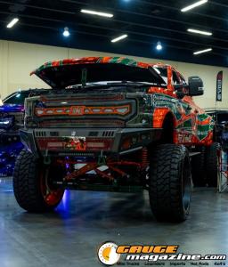 2019-ford-f350-dually-27-Medium