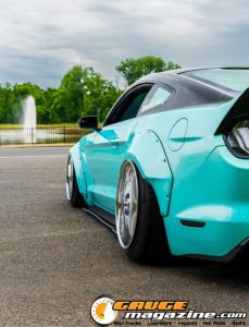 2016-ford-mustang-38