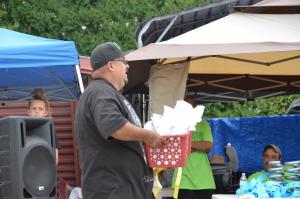 jason-strong-picnic-2020 (100)