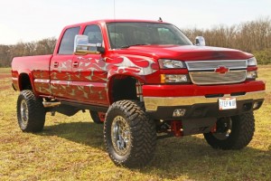 2006-Chevy-Silverado-2500hd-lifted (1)