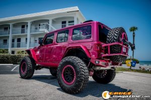21-jeep-wrangler-35