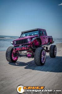 2024-jeep-gladiator-17
