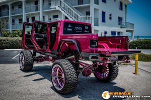 2024-jeep-gladiator-2