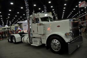 mid-america-truck-show-2019 (108)