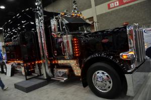 mid-america-truck-show-2019 (114)