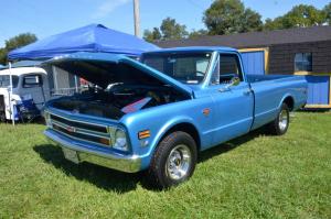 mother-truckin-truck-and-van-show (22)