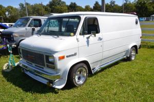 mother-truckin-truck-and-van-show (30)