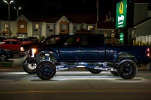 showdown-in-the-valley-580