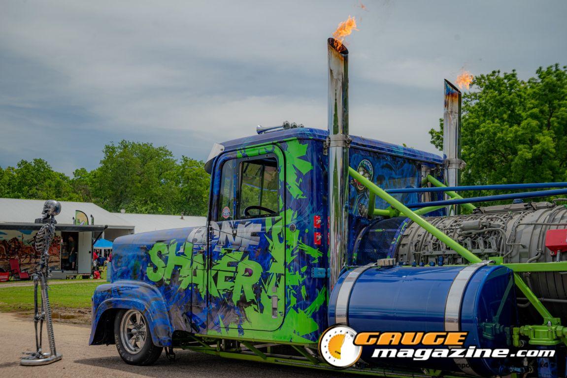 Custom semi trucks at the Slamology 2026 Big Rig Roundup