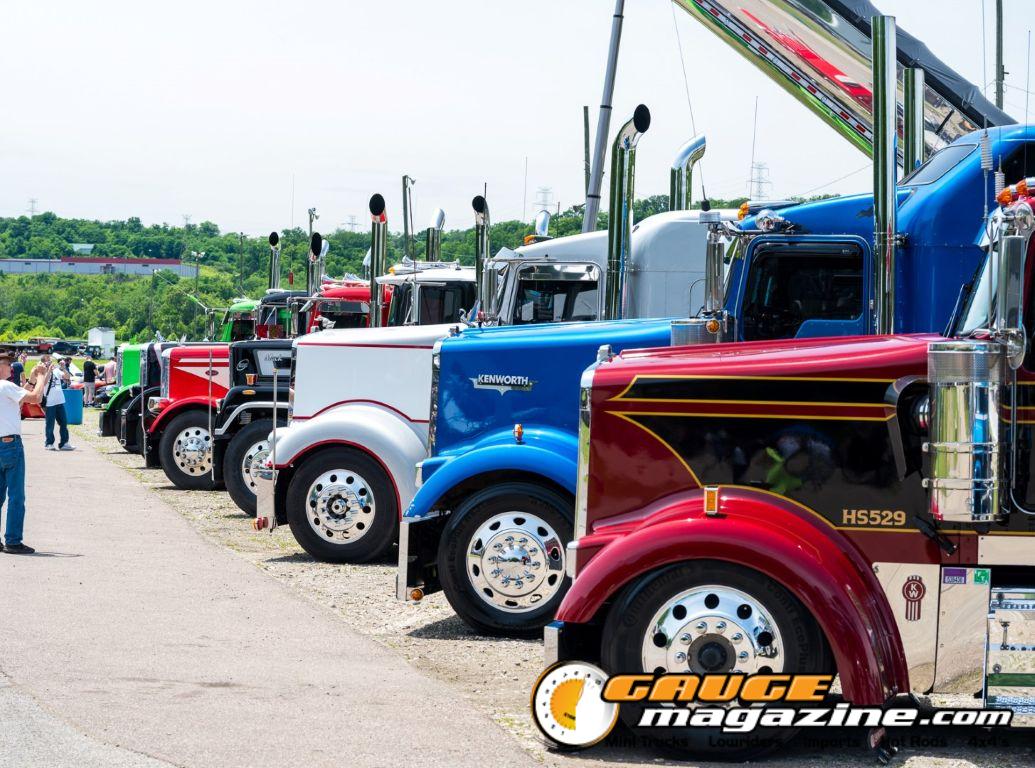 Custom semi trucks at the Slamology 2026 Big Rig Roundup