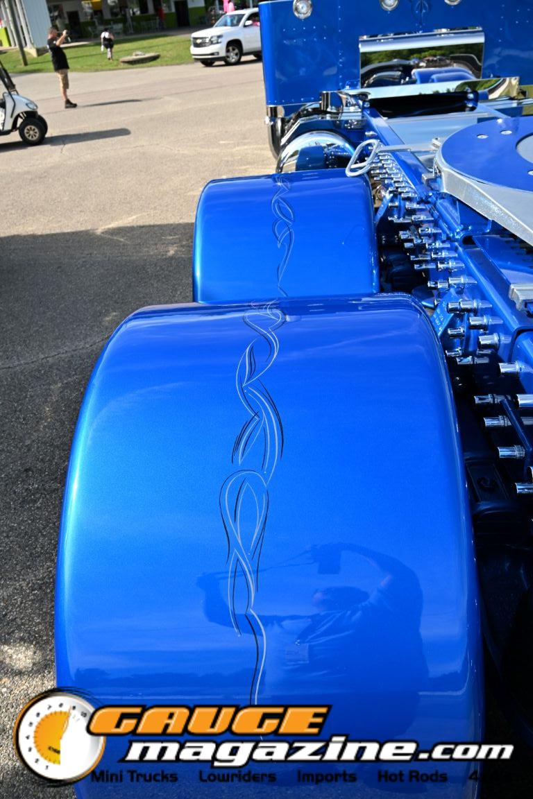 Custom semi trucks at the Slamology 2026 Big Rig Roundup